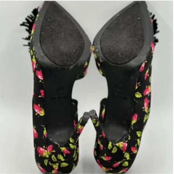 Betsey Johnson Hallye Floral Stiletto Heels with Poms Size 6.5 - Picture 10 of 12
